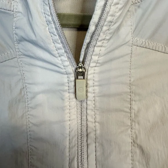 Lululemon Lightweight Jacket - Picture 2 of 6